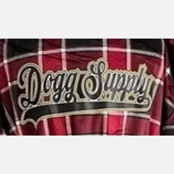 Black, Red and White Plaid Mens Snoop Dogg Comfy Robe with pockets - Picture 3 of 4